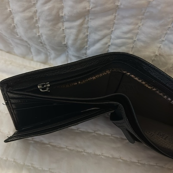 💥2/$10 Imperial Horse Black Brown Bifold Wallet - Picture 4 of 5